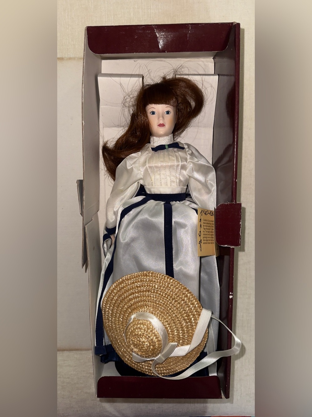 Vintage Bertha Rogers Gigi porcelain doll 13 inch w stand & HAT 1985 GILBERTE